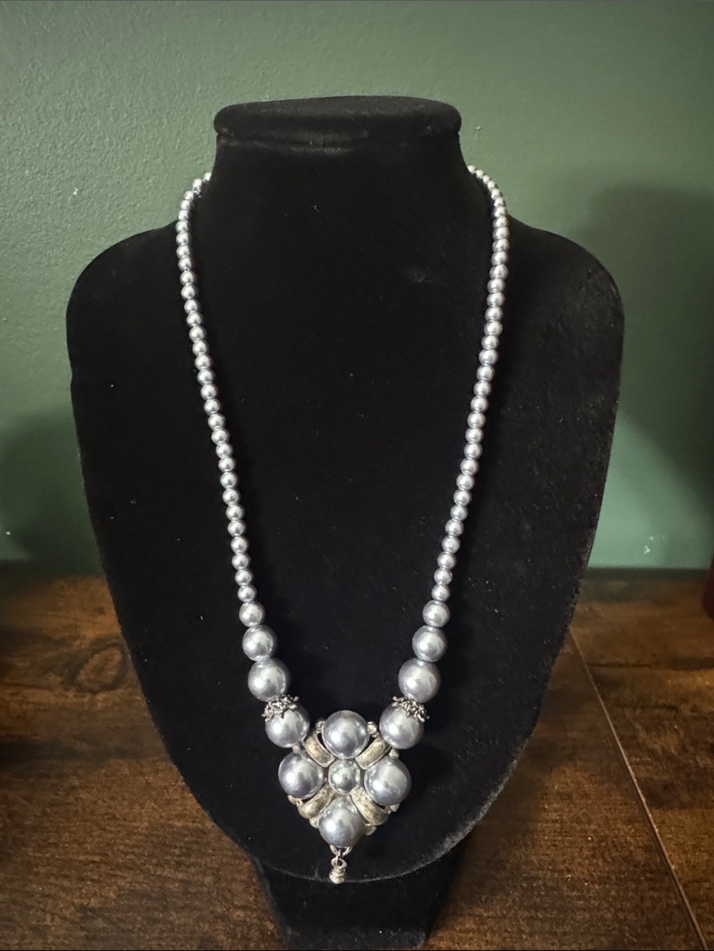 Silver Tone with Faux Blue/Grey Pearl Beaded Statement Necklace/Broach 9 inches